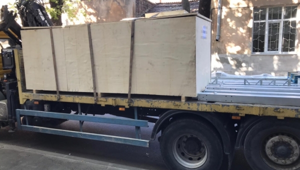 Перші комплекти роботизованих автомийок CyberWash вже прибули на місце встановлення 